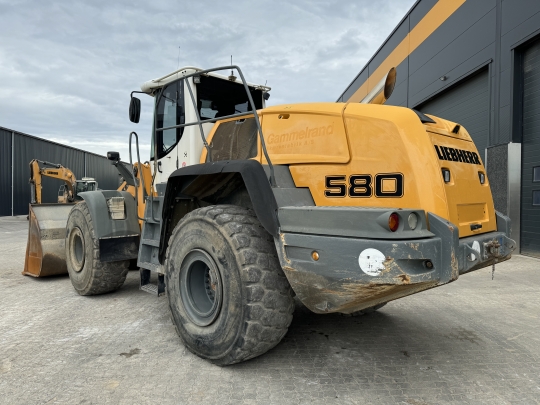 Liebherr L 580