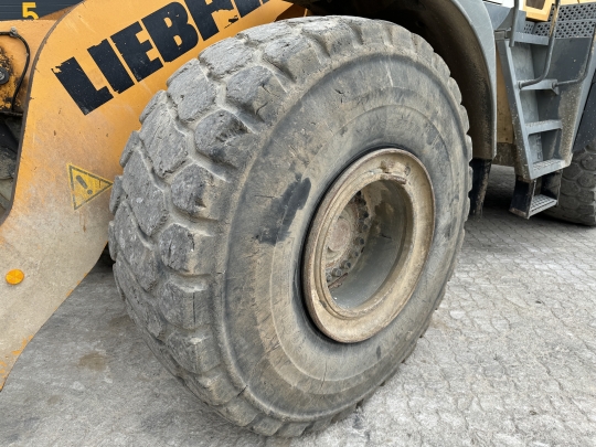 Liebherr L 580