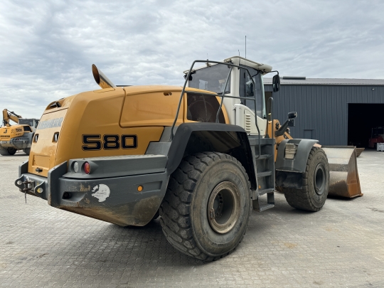 Liebherr L 580