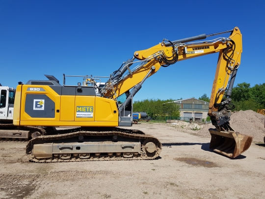 Liebherr R 930 Litronic