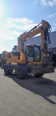 Liebherr A 914 Compact Litronic
