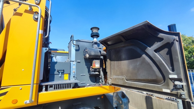 Liebherr LH 22 M Industry Litronic