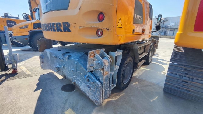 Liebherr LH 22 M Industry Litronic