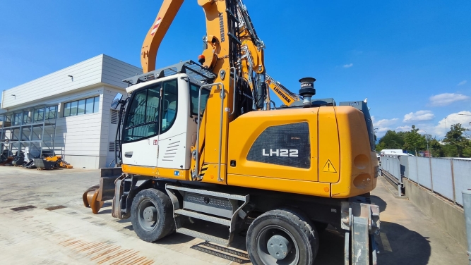 Liebherr LH 22 M Industry Litronic