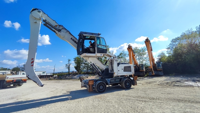 Liebherr LH 30 M Industry Litronic