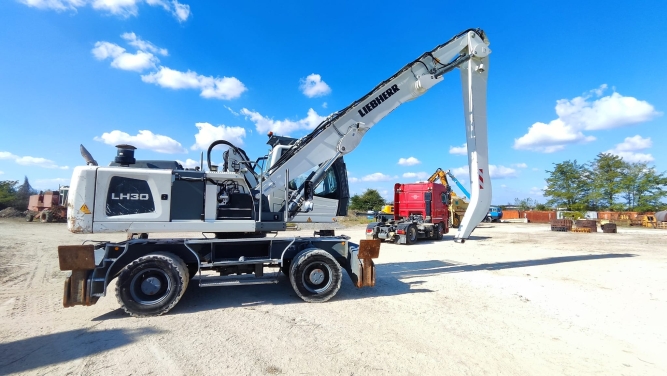 Liebherr LH 30 M Industry Litronic