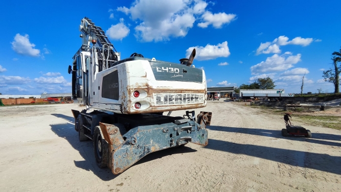 Liebherr LH 30 M Industry Litronic