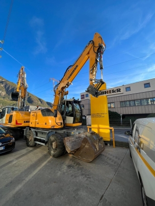 Liebherr A 918 Compact Litronic