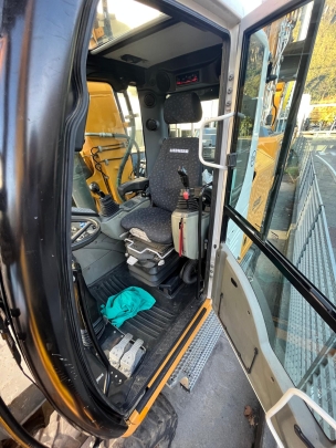 Liebherr A 918 Compact Litronic