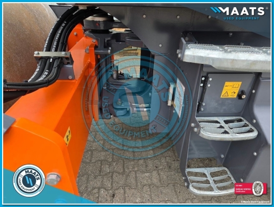 Hamm HC130i Smooth Single Drum Roller
