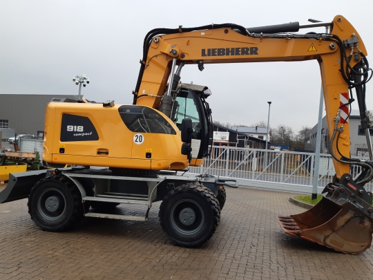 Liebherr A 918 Compact Litronic
