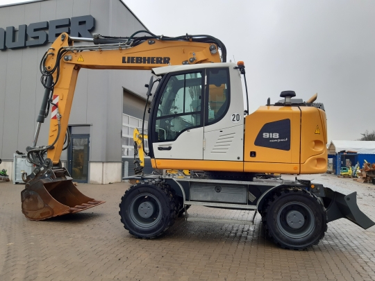 Liebherr A 918 Compact Litronic