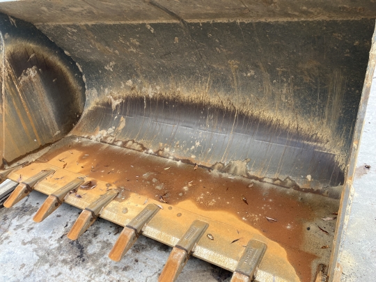 LIEBHERR Erdbauschaufel 3000mm 4,20m³ für L566