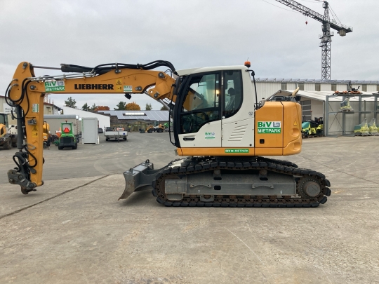 Liebherr R 914 Compact Litronic