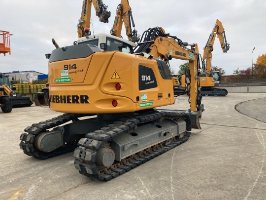 Liebherr R 914 Compact Litronic