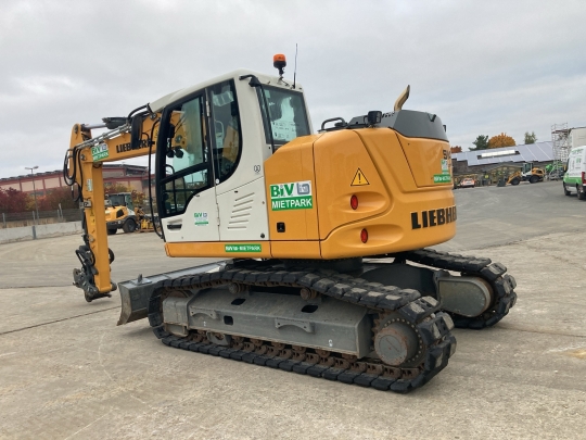 Liebherr R 914 Compact Litronic