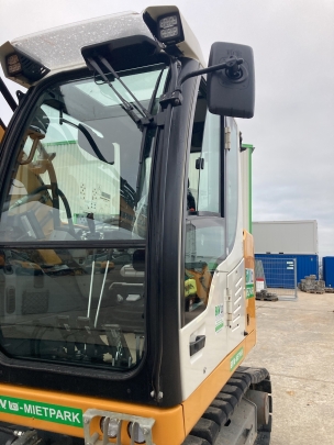 Liebherr R 914 Compact Litronic