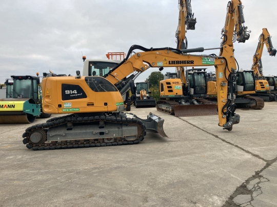 Liebherr R 914 Compact Litronic