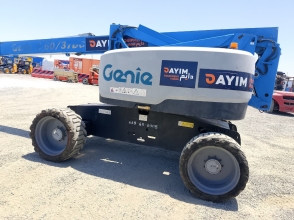2016 Genie Z60/37DC Articulated Boom for sale in Umluj