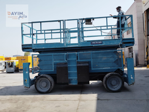 2014 Genie GS5390 Diesel Scissor Lift for sale in Dammam
